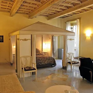 residenza-al-corso.it-romehotels.com/